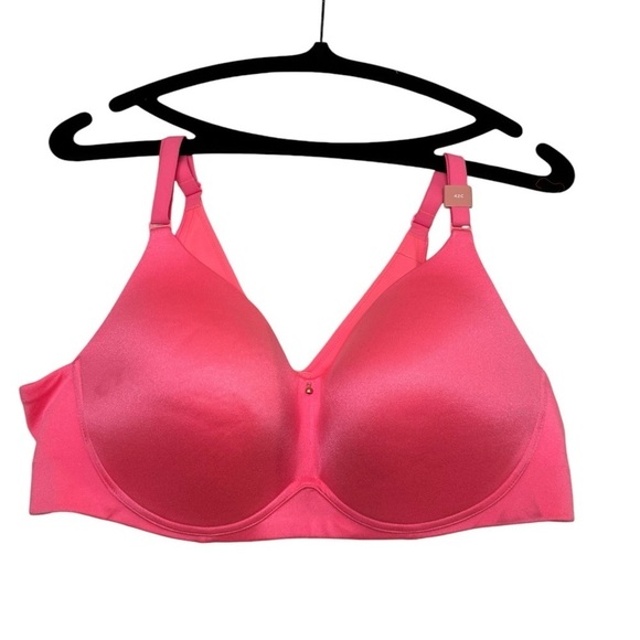 Cacique Back Smoothing Lightly Lined NoWire - Picture 1 of 6